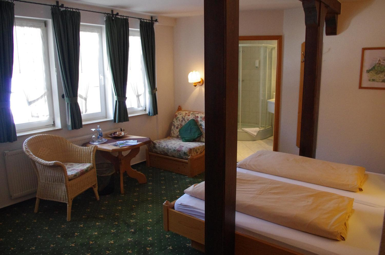 Bedroom 24