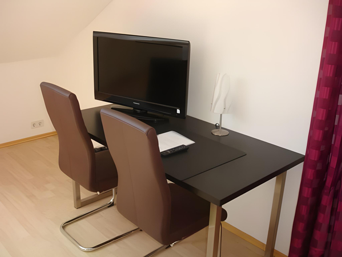 Others 4, Hotel Alena , Esslingen