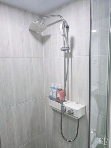 Bathroom 6