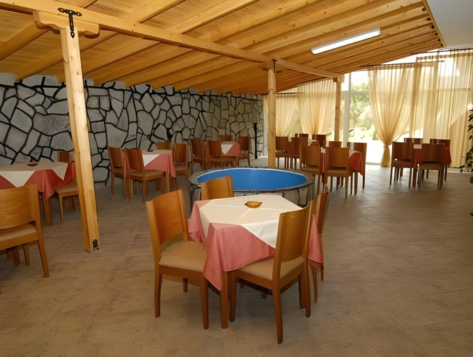 Food & Drinks, Meni Studios, East Macedonia and Thrace