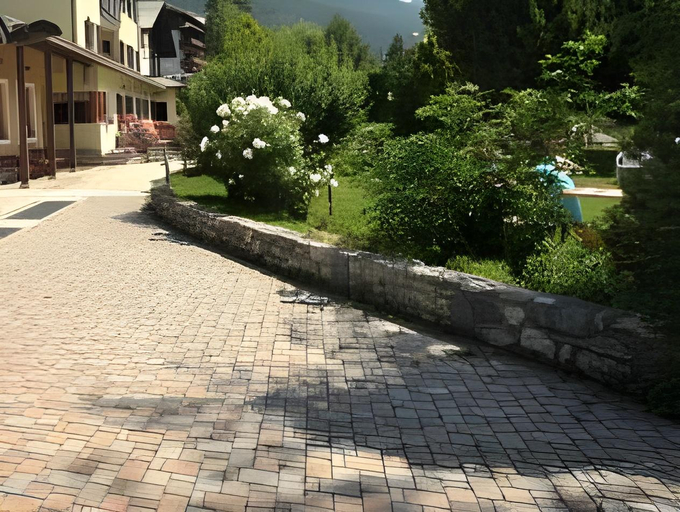 Others 5, Residence Sci Sport, Sondrio