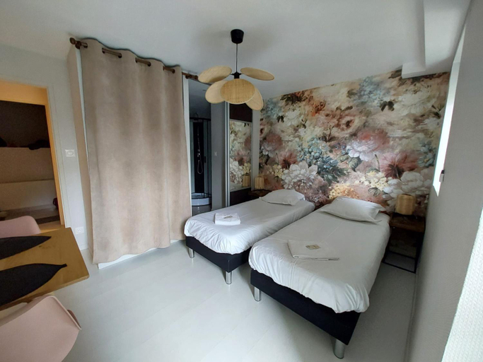 Bedroom 19