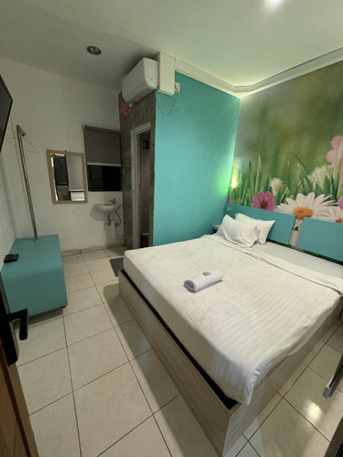 Bedroom 18