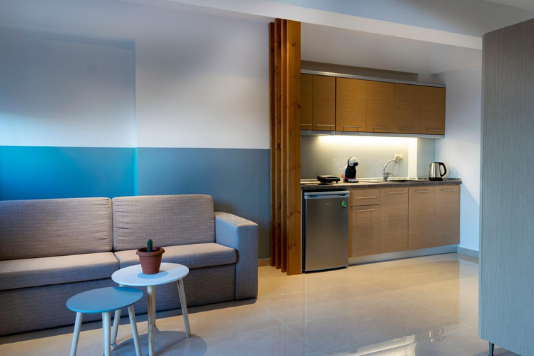 Others 3, Arion suites, Central Macedonia