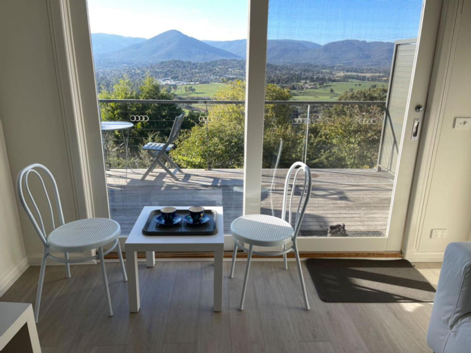 Beauty of Healesville, Yarra Ranges - North