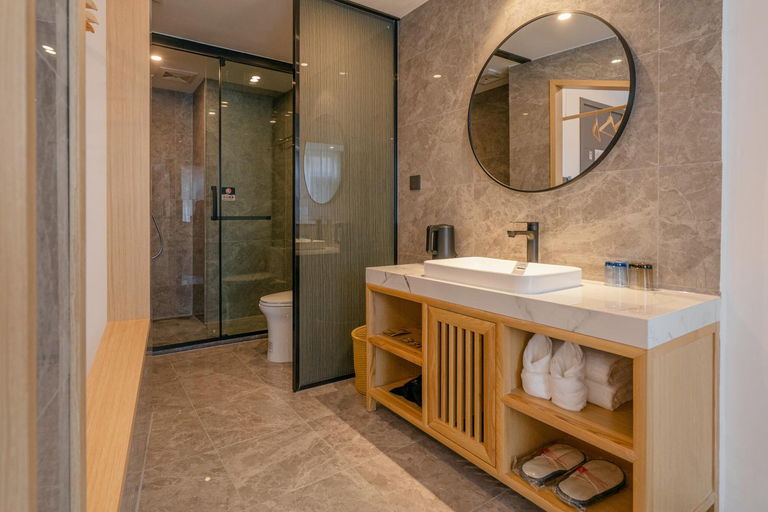 Bathroom 4, Rivulet Mountain Hotel - Zhangjiajie Forest Park Scenic Area, Zhangjiajie