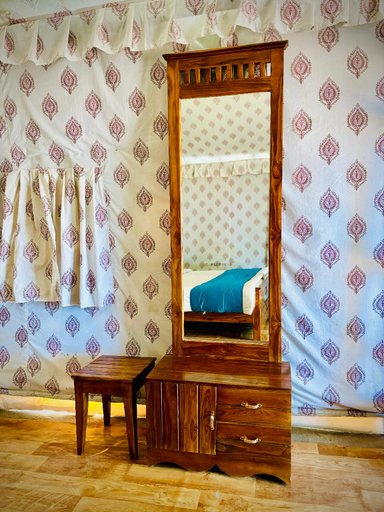 Bedroom 2, SATPURA ADVENTURE CLUB'S LAKESIDE GLAMPING OASIS, Hoshangabad