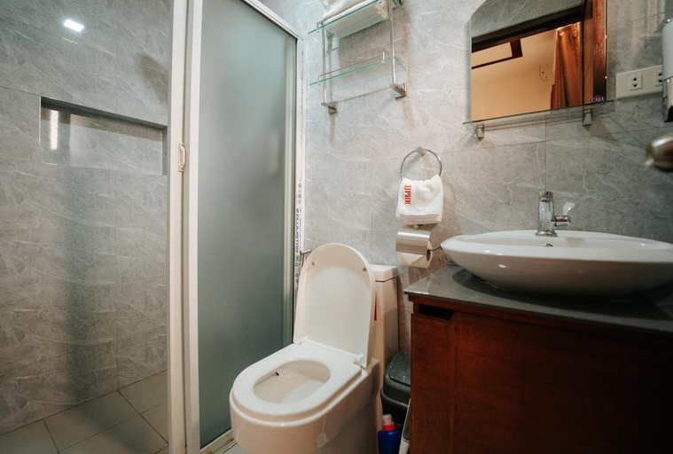 Bathroom 5, JJPHR Hotel San Antonio, Lubao