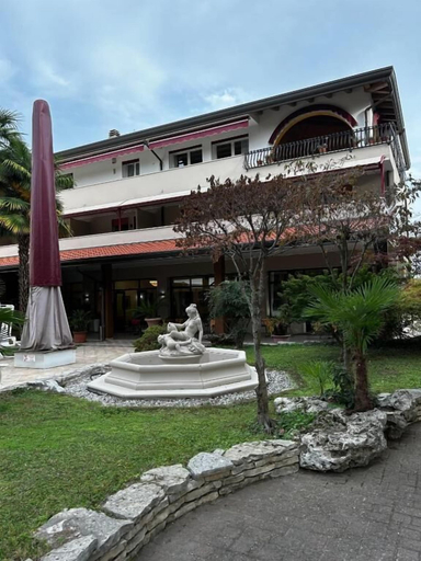 Exterior & Views, HOTEL REY'S, Padua