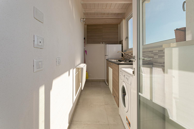 Others 4, Resort Almaredamarra con piscina e idromassaggio sul mare, Lecce