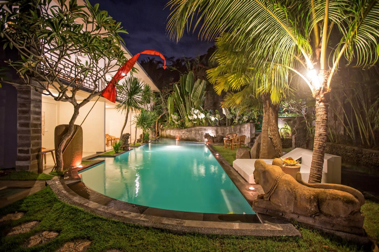 Swimming Pool 12