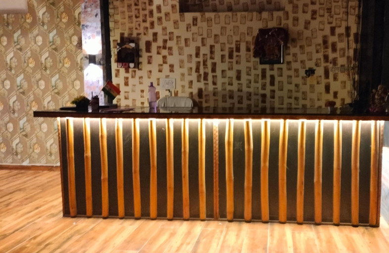 Public Area, Hotel OPM & Restaurant, Agra