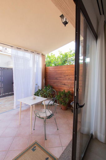 Others 3, B&B Jolie Suite, Cagliari
