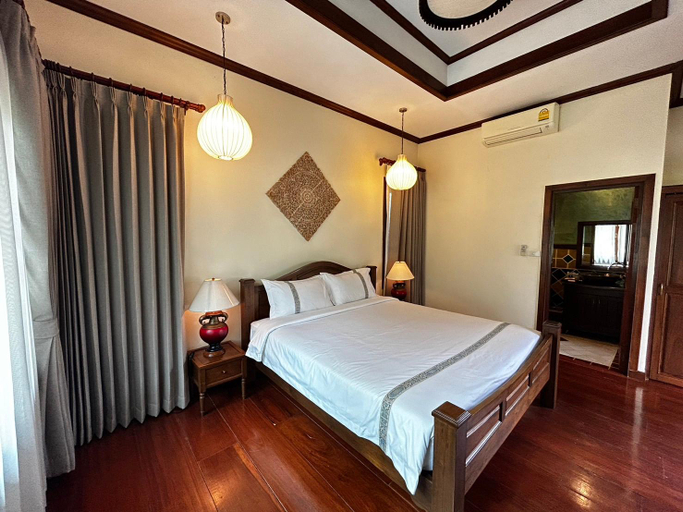 Bedroom 12
