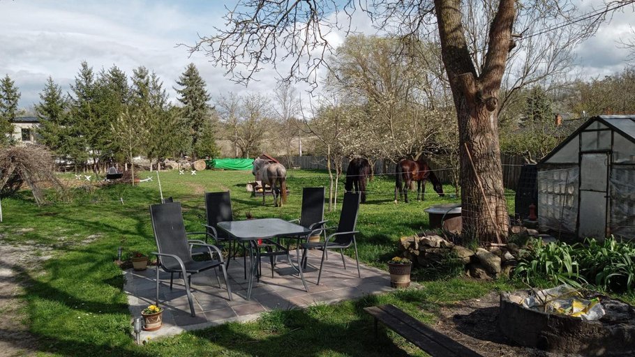 Others 5, Apartmany u koni, Rakovník