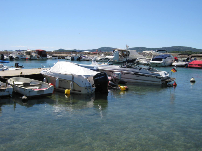 Others 3, Apartments Bojanic with Private Parking and Boat Dock, Sveti Filip i Jakov
