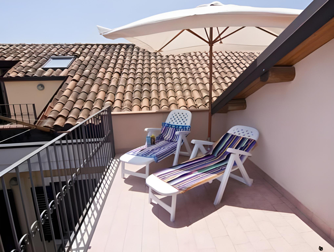 Others 4, Casa Vacanza AcquaMarina, Catania