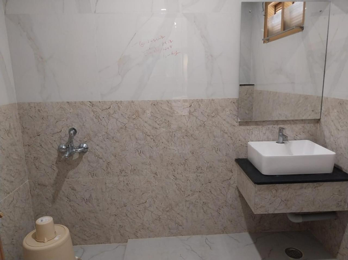 Bedroom 3, Hotel Harshanaa Elite, Kanniyakumari