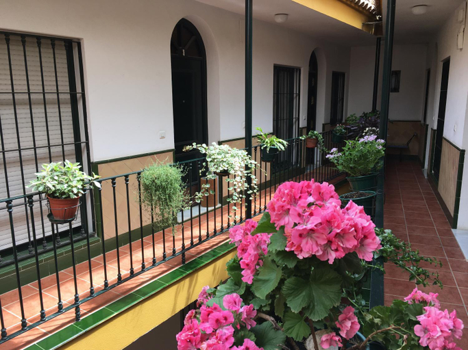 Others 5, Cosy Apartment with Terrace in the Centre of Seville, Sevilla