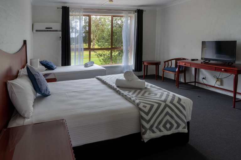Bedroom 9