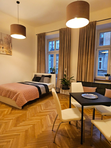 5, Apartamenty Lenart, Kraków City