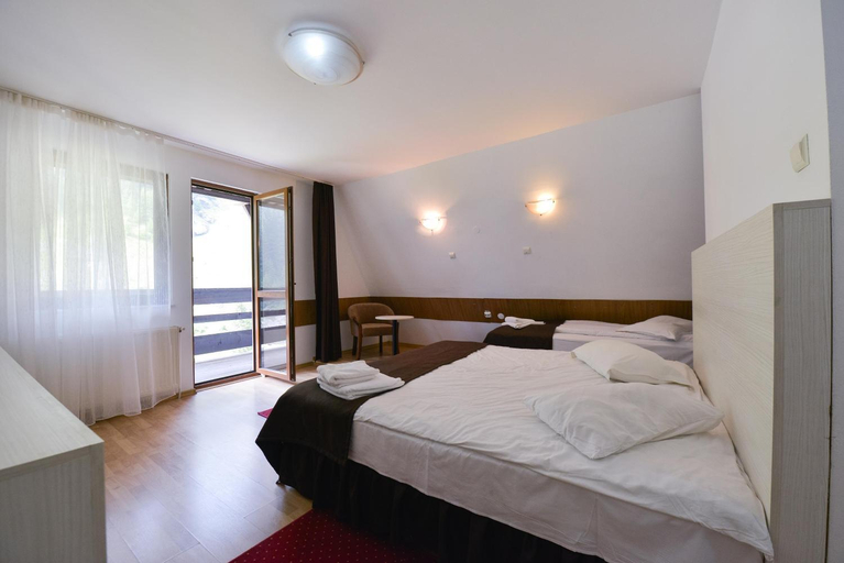 Bedroom 2, Hotel Paraul Capra, Capatanenii Pamanteni