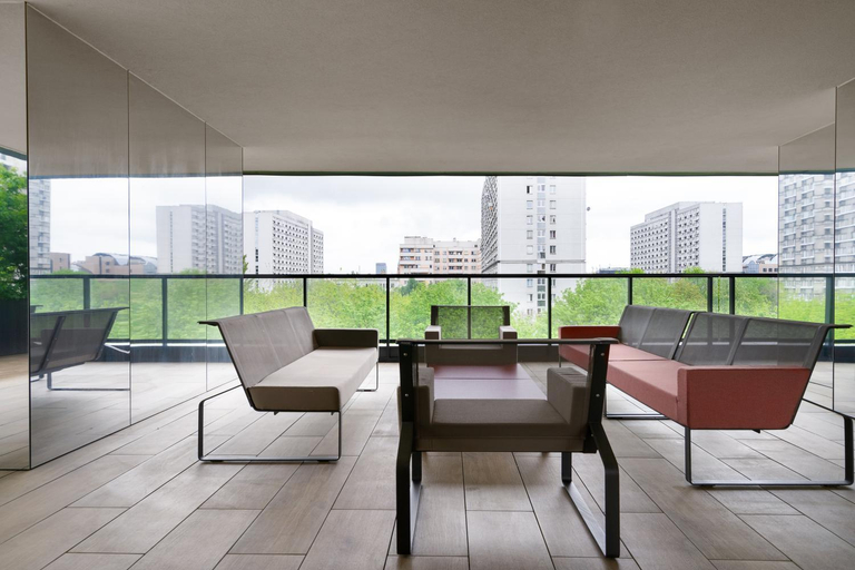 Others 5, Grzybowska 37 by Golden Apartments, Warsaw