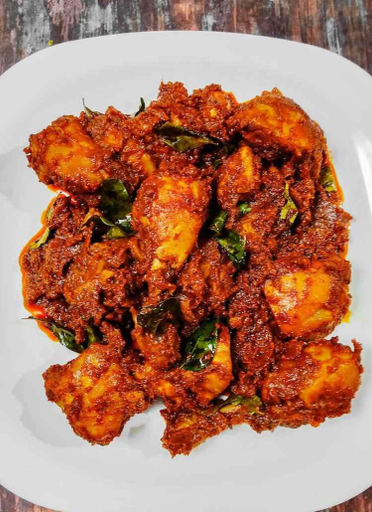 Food & Drinks 5, Bikers Den Zuluk, East Sikkim