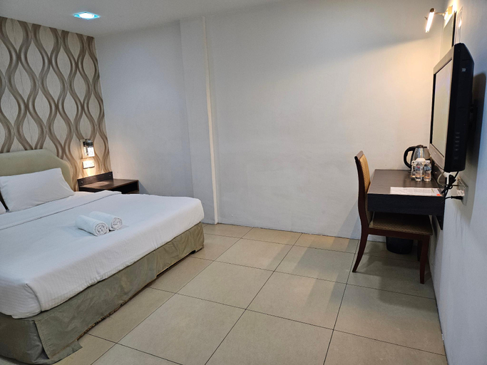 Bedroom 6