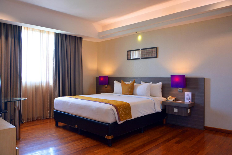 Bedroom 12