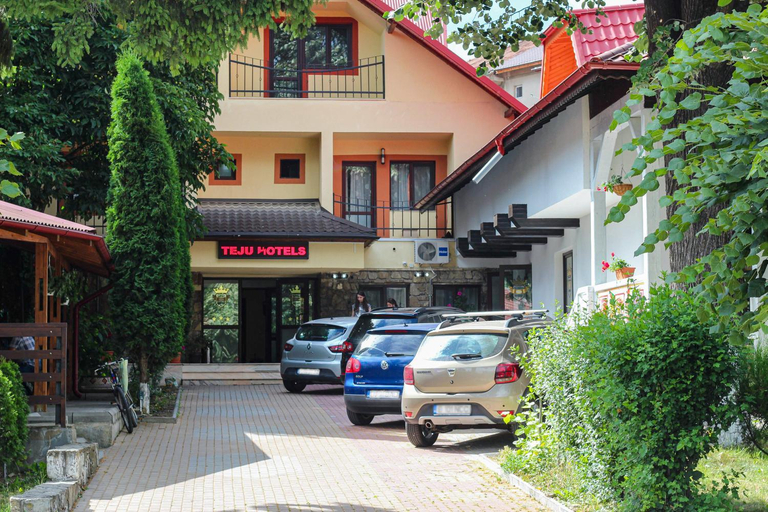 Others 2, Teju Hotels, Slanic
