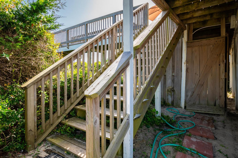 At Turtle Cottage by Oak Island Accommodations, Brunswick