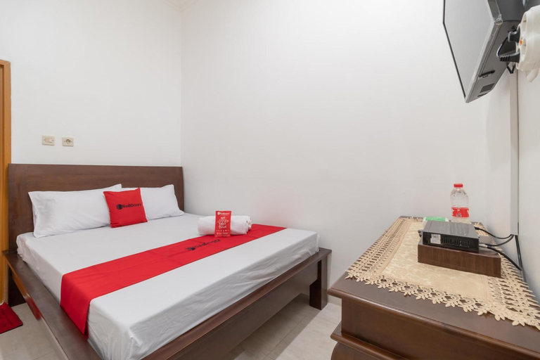 Bedroom 13