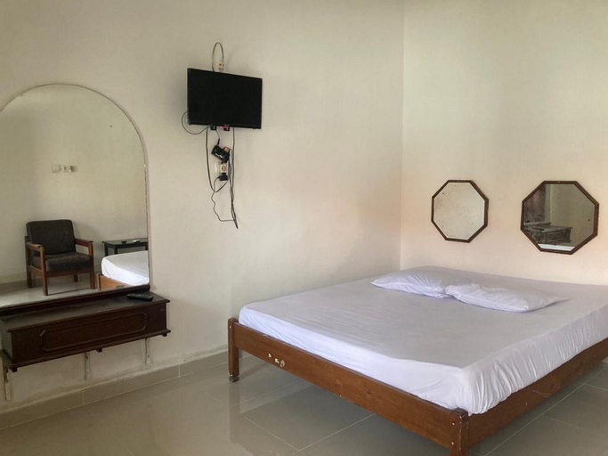 Bedroom 18