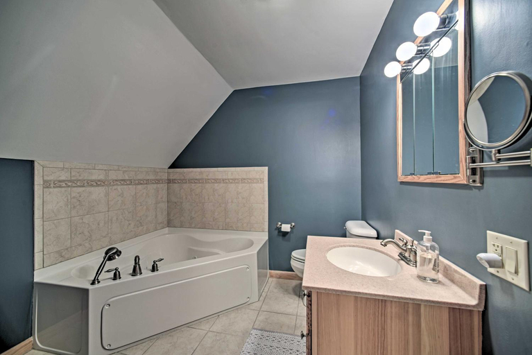 Bathroom 3, Rustic North Creek Getaway about 4 Mi to Gore Mtn!, Warren