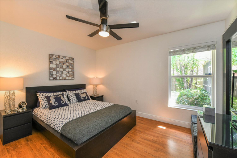 Bedroom 3, Contemporary Pool Villa I - Pool & Jacuzzi - Nearby Beach, Sarasota