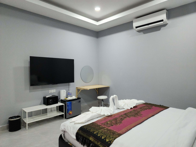 Bedroom 9