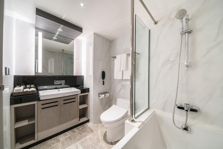 Bathroom 7