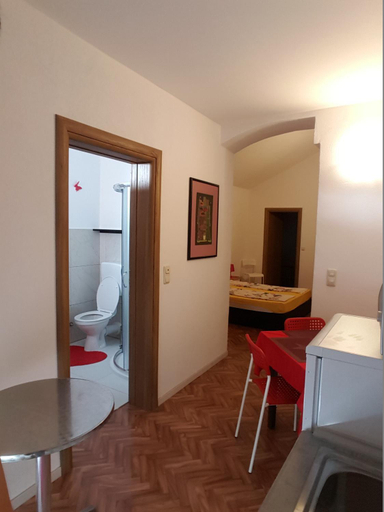 Others 5, Apartments Megi, Biograd na Moru