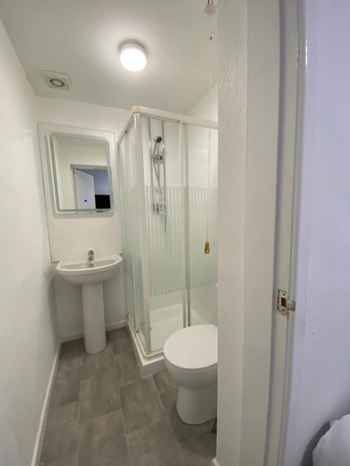Bathroom 2, The New Athena Hotel, Blackpool