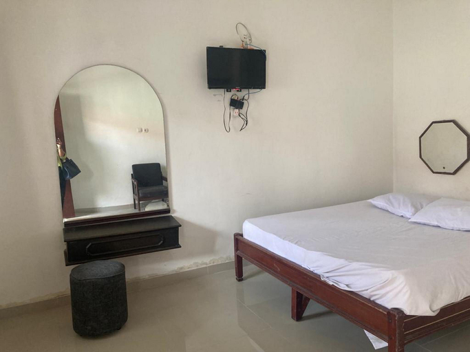 Bedroom 14