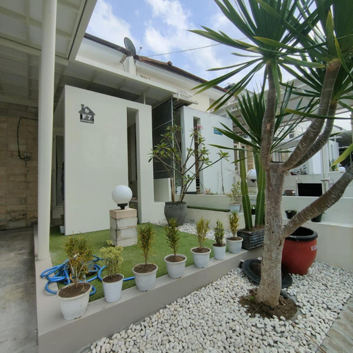 Others 3, Kayana Regency F7, Malang