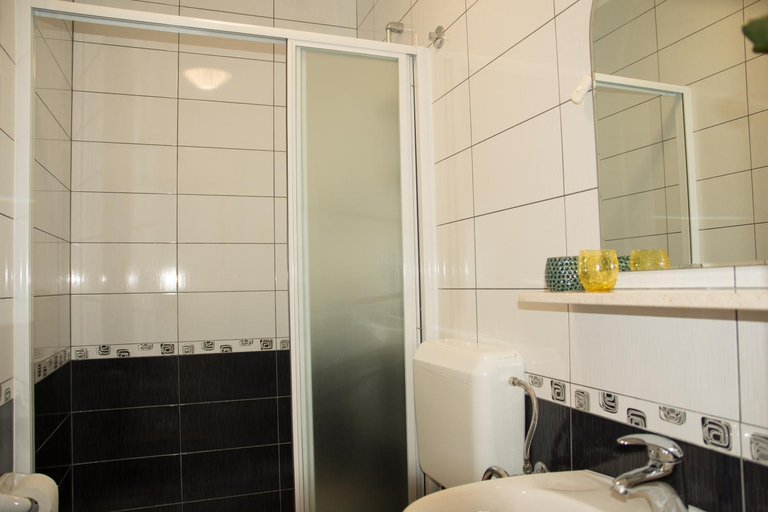 Bathroom 2, Apartments Tabain, Župa Dubrovačka