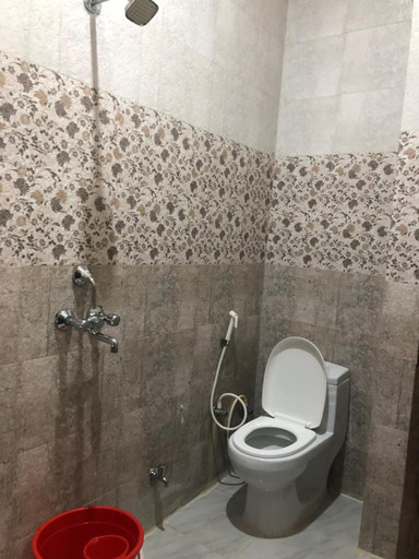 Bathroom 3, The Taj Homes, Agra