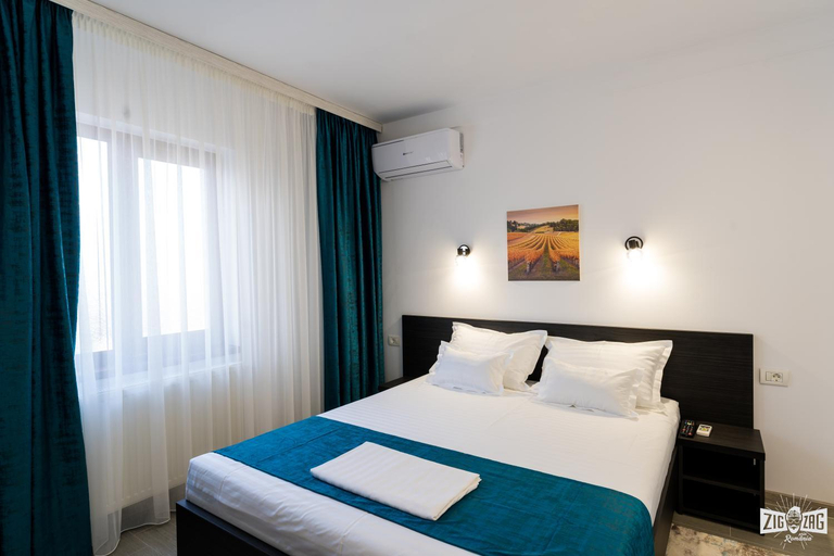 Others 3, Casa Familia Vladoi, Murfatlar