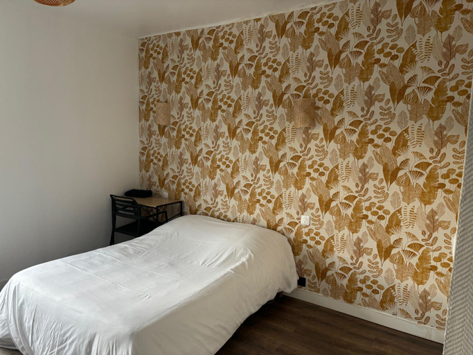 Bedroom 1, Hotel de La gare-Les Floralies, Vienne
