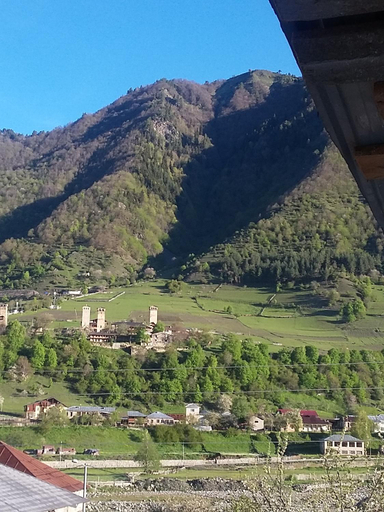 Others 4, Guesthouse of Manoni Ratiani, Mestia