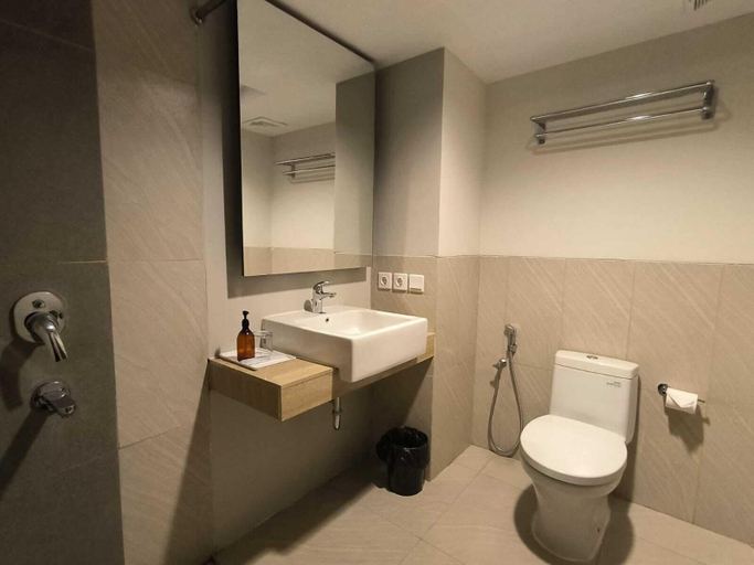 Bathroom 5, Bogor Icon Condotel by Holla, Bogor