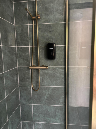 Bathroom 3, Hotel de La gare-Les Floralies, Vienne