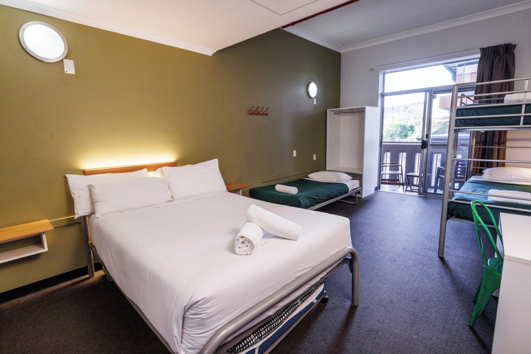 Bedroom 3, YHA Adelaide Central, Adelaide